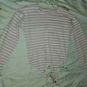 Long sleeve crop top